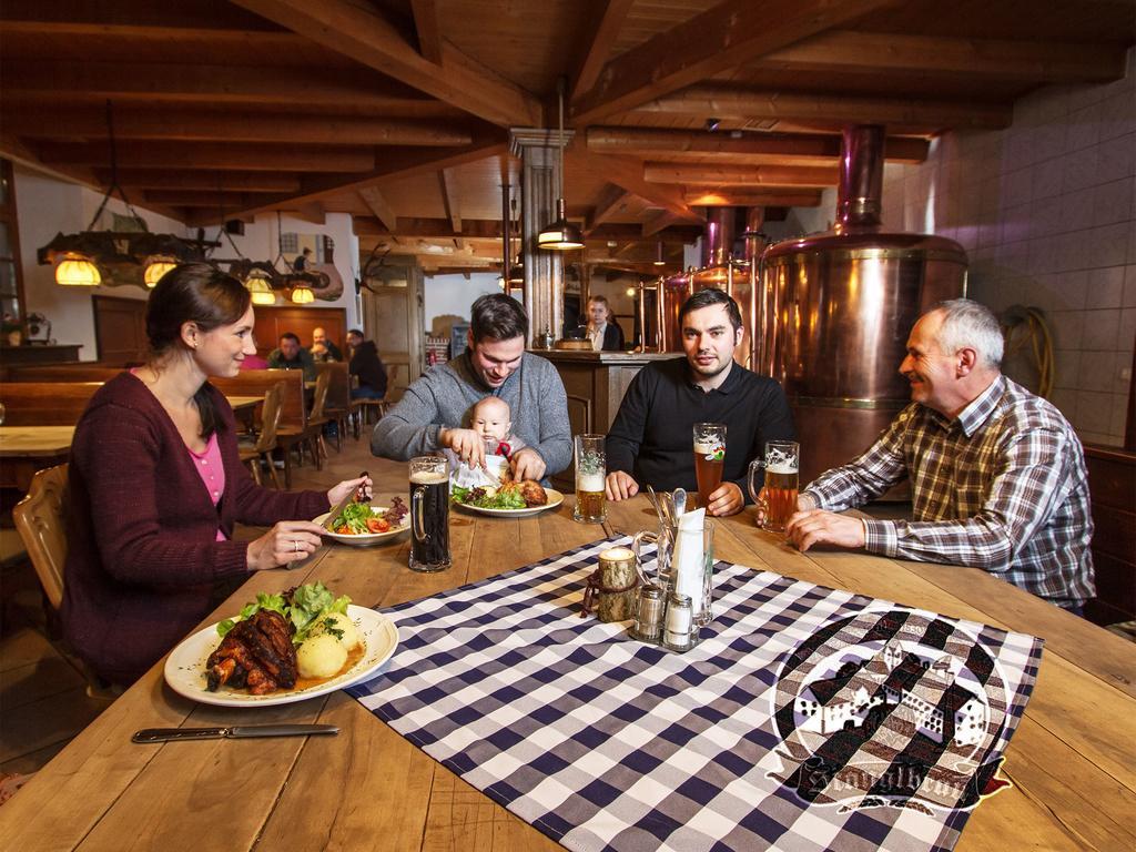Brauereigasthof Stanglbraeu Hausen  Kültér fotó