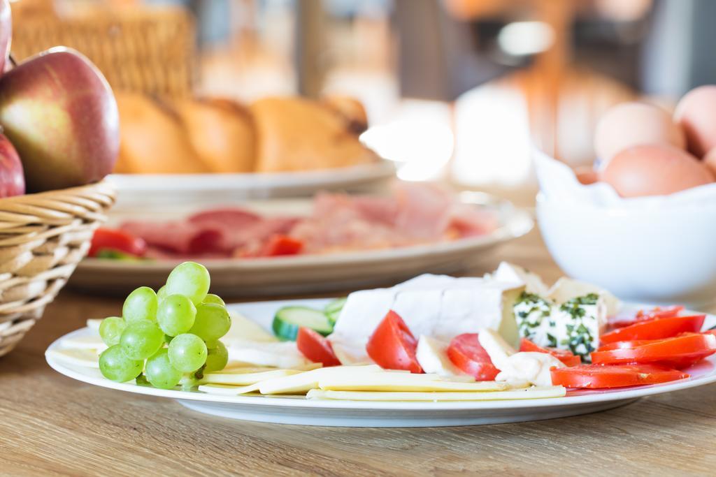 Brauereigasthof Stanglbraeu Hausen  Kültér fotó